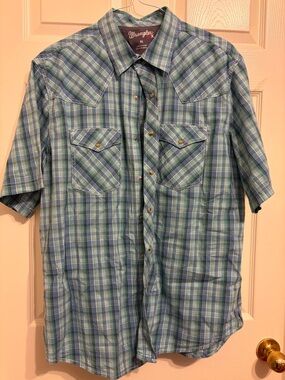 Wrangler Green & Blue Plaid Button-Up Shirt